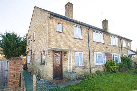 2 bedroom maisonette for sale, Heathway, Iver