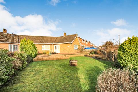 2 bedroom semi-detached bungalow to rent, Stokesay Avenue, Shrewsbury