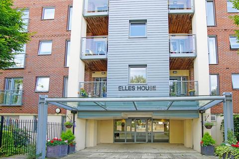 1 bedroom apartment for sale, Shotfield, Wallington