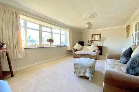 2 bedroom semi-detached bungalow for sale, Fairfield Avenue, Grimsby