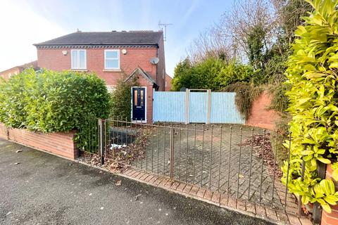 2 bedroom semi-detached house for sale, Steppingstone Street, Dudley DY1