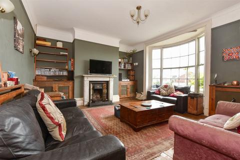 4 bedroom end of terrace house for sale, Cavendish Place, Newport, Isle of Wight