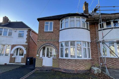 3 bedroom semi-detached house to rent, Birmingham B28