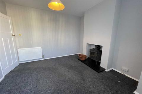 3 bedroom semi-detached house to rent, Birmingham B28