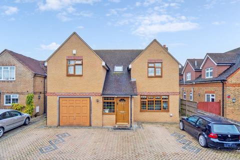 4 bedroom detached house for sale,  Poplar Road, Denham UB9