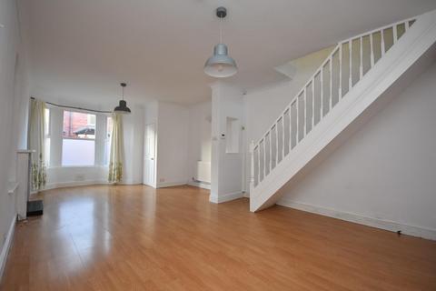 3 bedroom end of terrace house for sale, 32 Evansfield Road, Cardiff, CF14 2FA