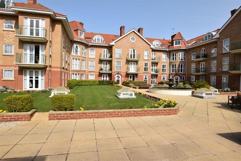 1 bedroom apartment for sale, Colne Road, Cromer