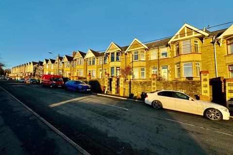 3 bedroom terraced house for sale, Church View, Woodfieldside, NP12