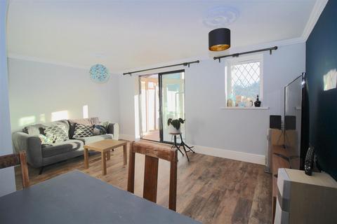 3 bedroom end of terrace house for sale, Royal Star Close, Birmingham B33