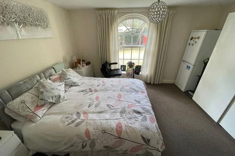 2 bedroom flat for sale, Rock Park, Birkenhead, Merseyside, CH42 1QN