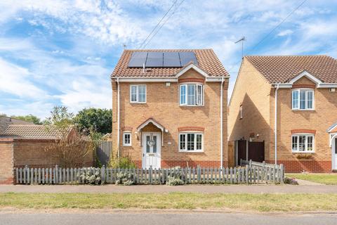 4 bedroom detached house for sale, Bracon Road, Belton