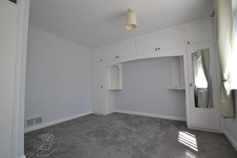 2 bedroom maisonette to rent, Priory Close,Hoddesdon,Hertfordshire