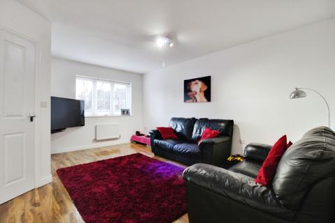 3 bedroom terraced house for sale, Malone Avenue, Swindon, SN25