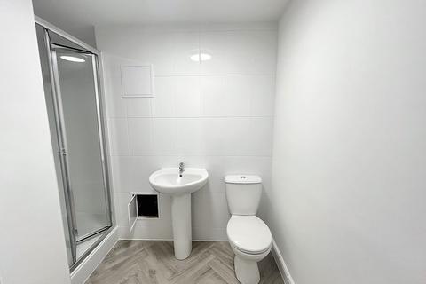 2 bedroom flat for sale, Worsdell Drive, Gateshead, Tyne and Wear, NE8 2AZ