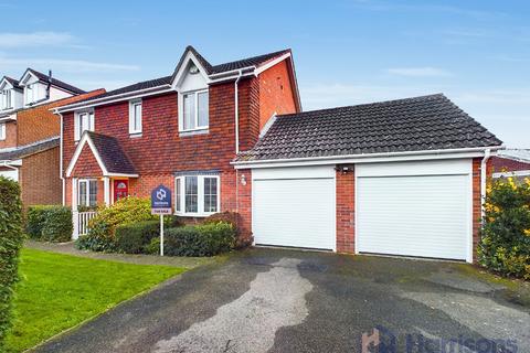 4 bedroom detached house for sale, Woodpecker Drive, Iwade, Sittingbourne, Kent, ME9 8ST