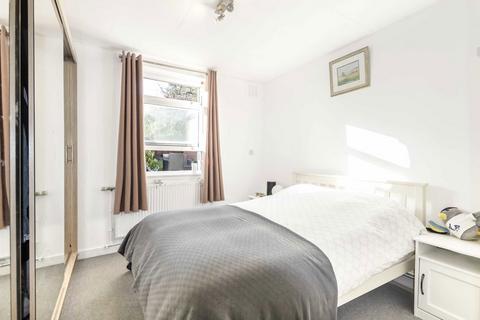 1 bedroom flat to rent, Stockfield Road, London SW16