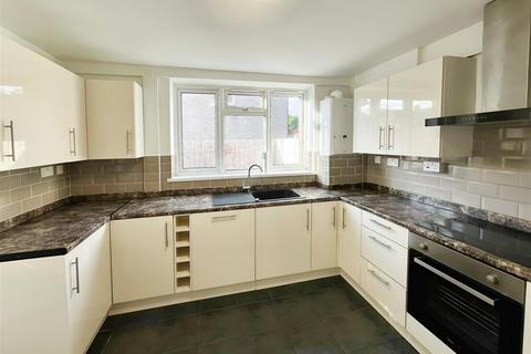 3 bedroom house to rent, Cranleigh Road, Sunderland