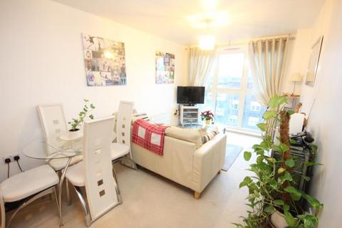 1 bedroom apartment to rent, Park Heights, Woking GU22