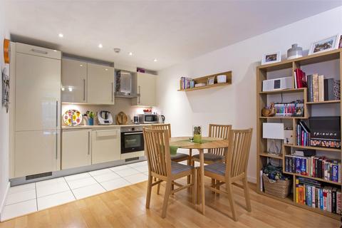 1 bedroom apartment for sale, Chadwell Lane, Hornsey N8