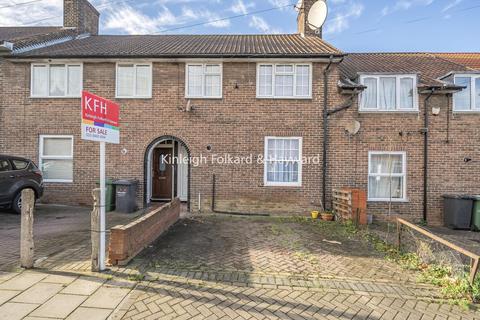 3 bedroom terraced house for sale, Moorside Road, Bromley