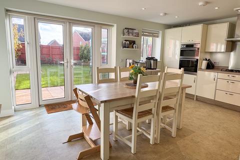 3 bedroom link detached house for sale, Thame,, Oxfordshire