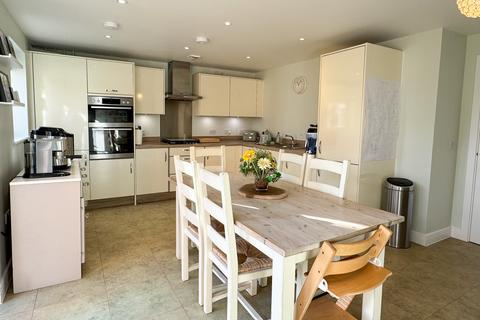 3 bedroom link detached house for sale, Thame,, Oxfordshire