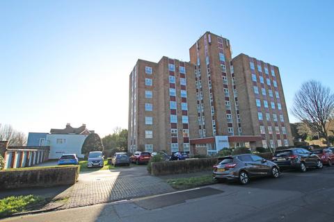 3 bedroom flat for sale, St.Johns Road, Eastbourne, BN20 7NL