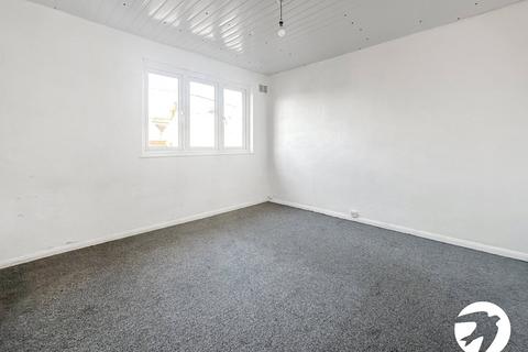 3 bedroom end of terrace house to rent, Sandy Hill Avenue, London, SE18