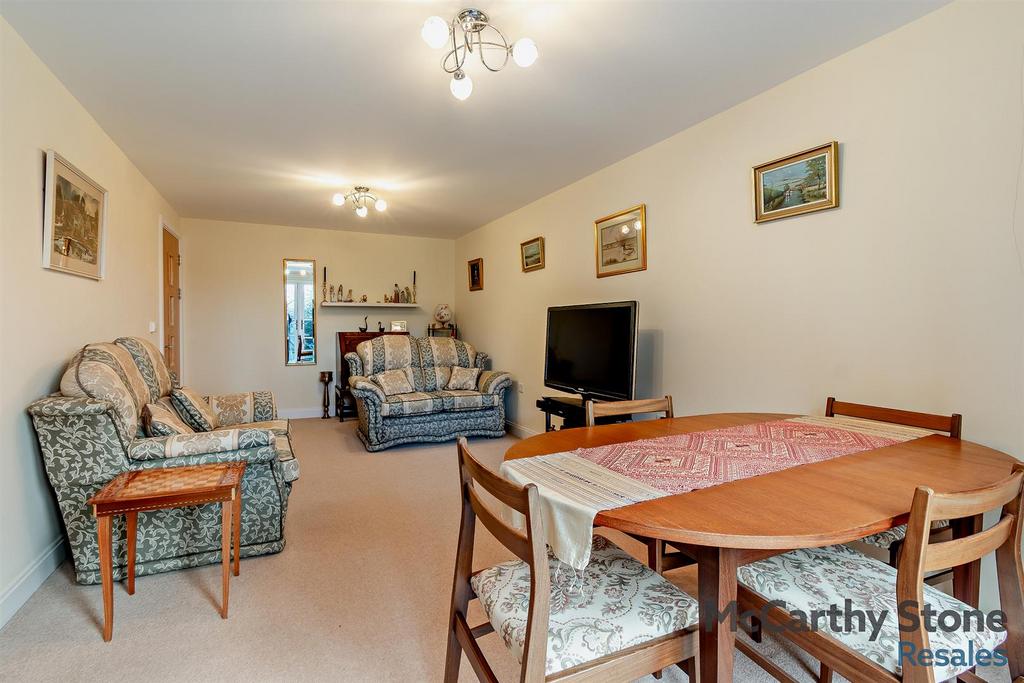8627746-interior20-800.jpg