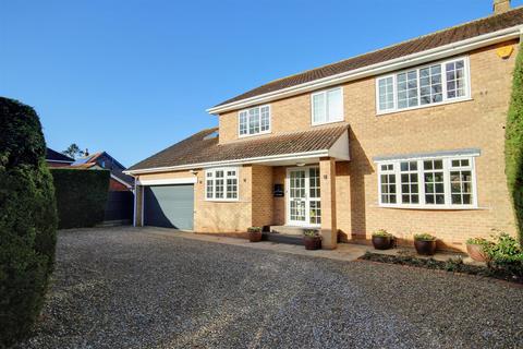 4 bedroom detached house for sale, Church Lane, Sproatley, Holderness