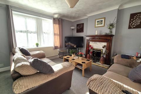 1 bedroom flat for sale, West Cliffe, Lytham