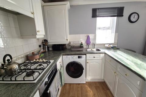 1 bedroom flat for sale, West Cliffe, Lytham