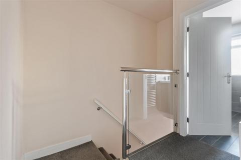 2 bedroom flat for sale, Clover Hill, Skipton BD23