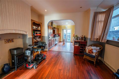 4 bedroom terraced house for sale, Bradford Avenue, Cleethorpes, Lincolnshire, DN35