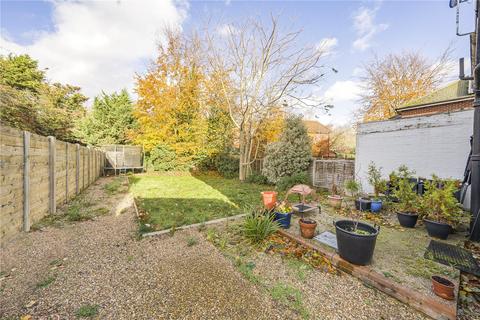 3 bedroom semi-detached house for sale, Whitton Dene, Isleworth