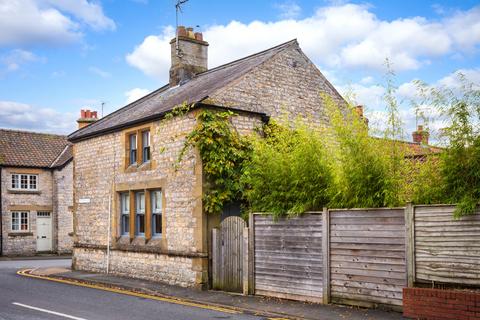 2 bedroom semi-detached house for sale, Ryegate, Helmsley, York, North Yorkshire, YO62