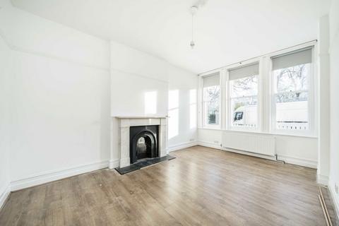 2 bedroom flat to rent, Cormont Road, London SE5