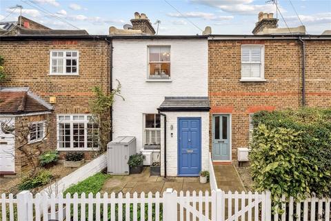 2 bedroom terraced house for sale, St. Margarets Grove, St Margarets, TW1