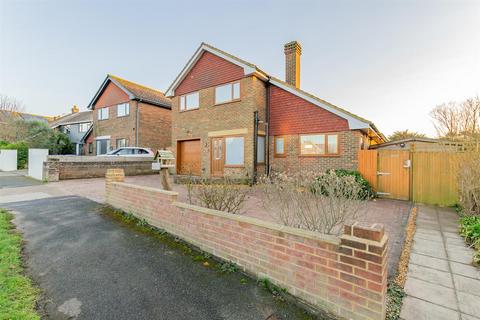 3 bedroom detached house for sale, Chesterton Drive, Seaford