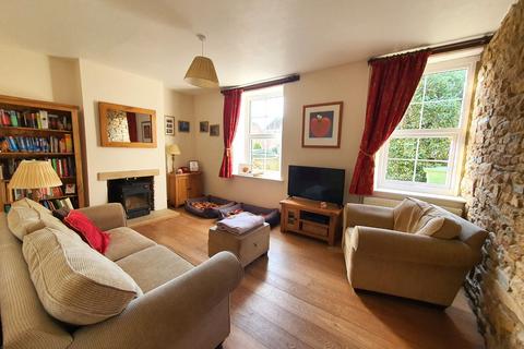 4 bedroom end of terrace house for sale, Limbury Terrace, Martock, Somerset, TA12