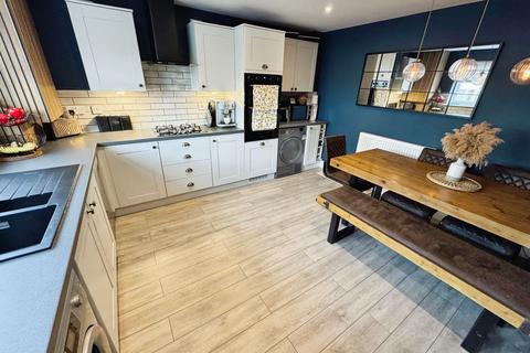 13, Premier Court Alcombe Road, Alcombe, Minehead, TA24 6AX