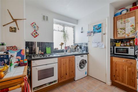 2 bedroom apartment for sale, Oakdale Road, London SW16