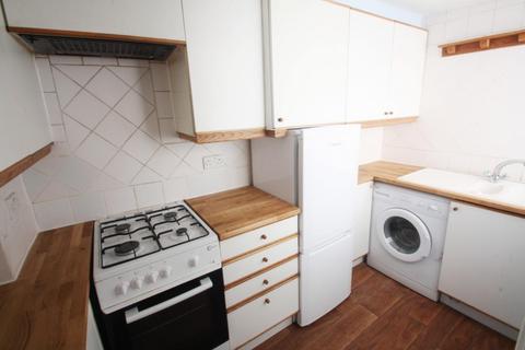 2 bedroom cottage to rent, Margaret Street, Brighton BN2