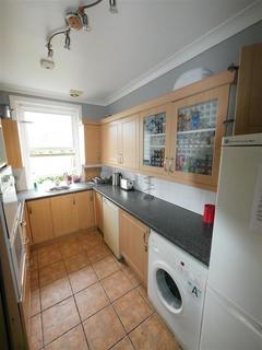 5 bedroom house share to rent, 14 Carlton Road, Bournemouth