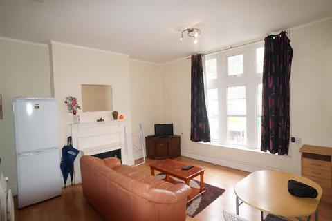 1 bedroom flat to rent, Lorne Park Road, Bournemouth