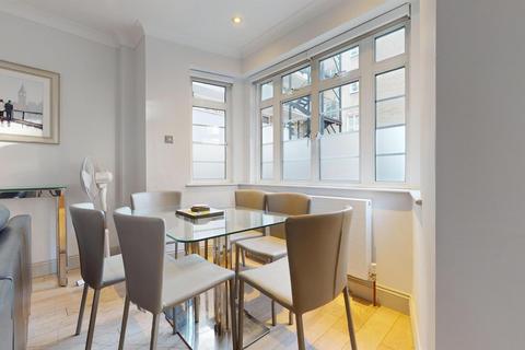 2 bedroom flat for sale, Redcliffe Close, Old Brompton Road, London SW5