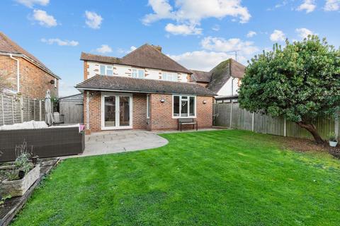 4 bedroom detached house for sale, Sea Road, East Preston, BN16