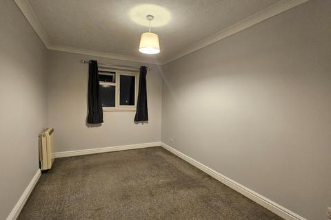 2 bedroom flat to rent, Malden Road, Sutton SM3