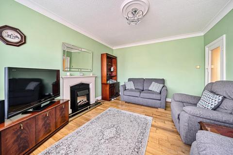 2 bedroom detached bungalow for sale, Hillside Gardens, Harrow, HA3 9UW