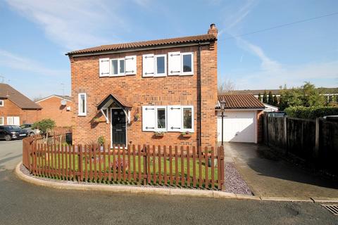 2 bedroom detached house for sale, Ella Grove, Knutsford